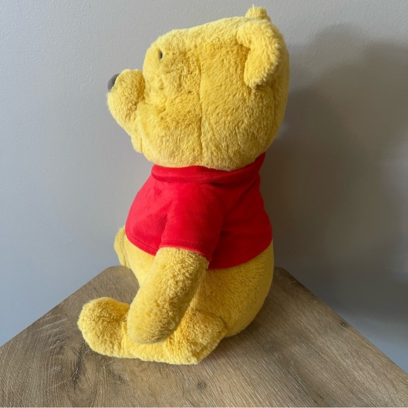 DISNT STORE WINNIE THE POOH Plush Toy - Picture 6 of 8